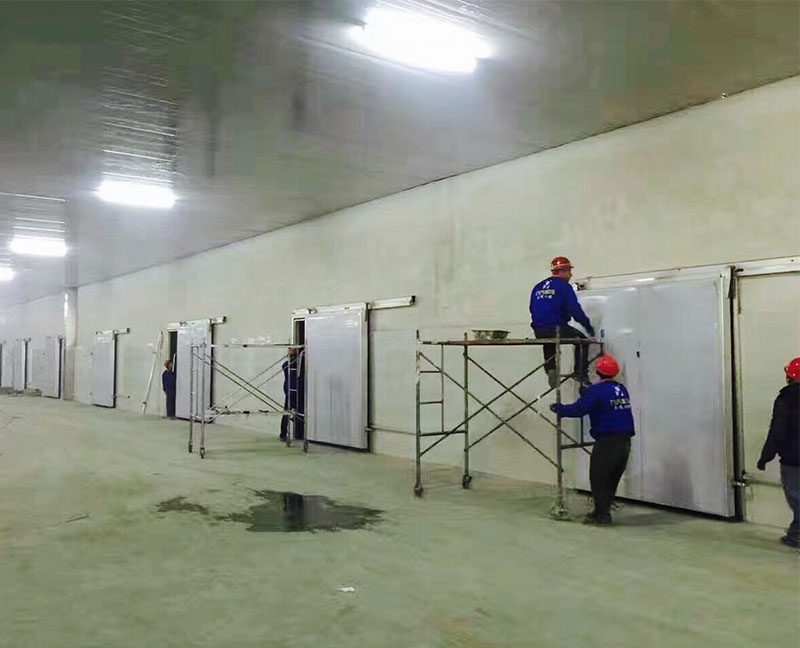 揚(yáng)州食品冷庫(kù)施工場(chǎng)景/揚(yáng)州九齊制冷設(shè)備有限公司